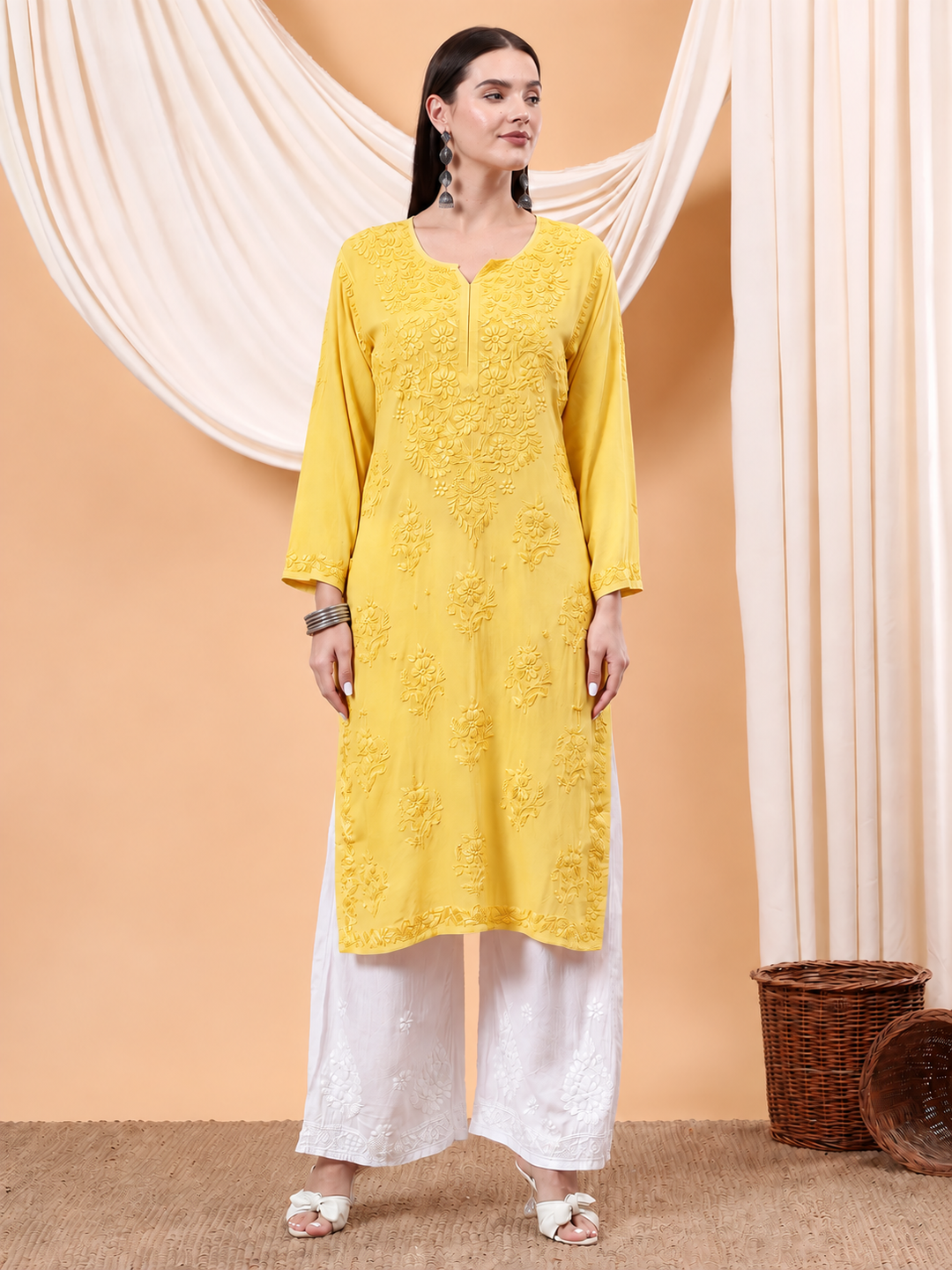 Heer Chikankari Modal Straight Kurta