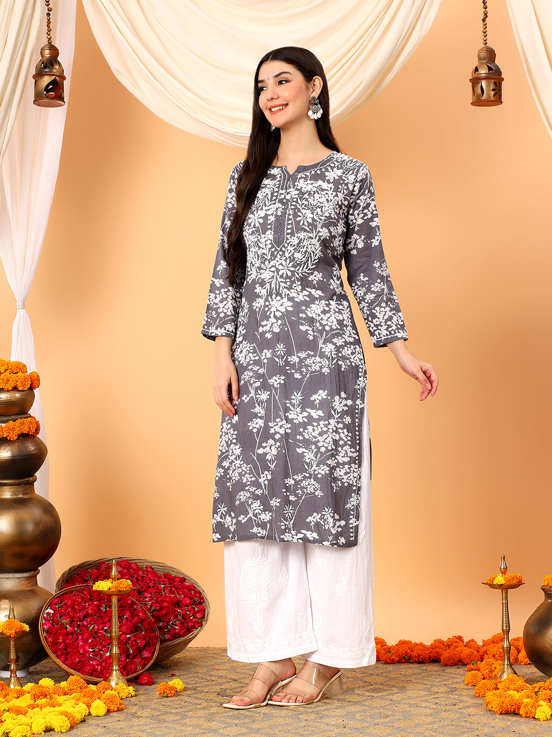 Zainab Chikankari Mulmul Straight Kurta