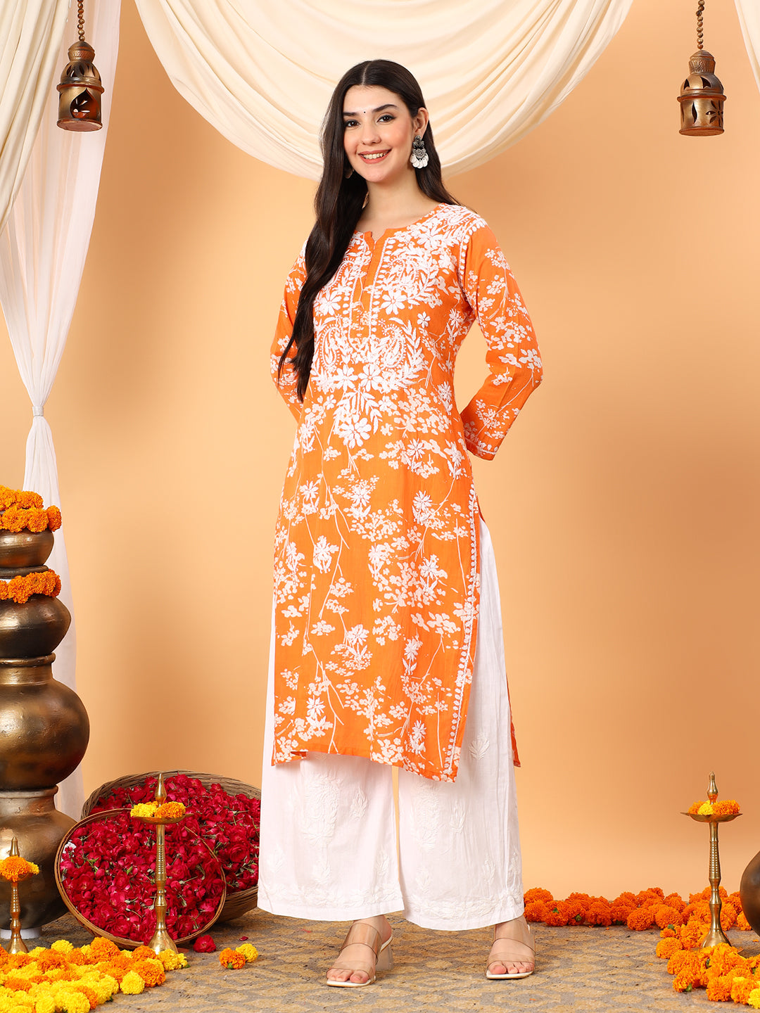 Zainab Chikankari Mulmul Straight Kurta