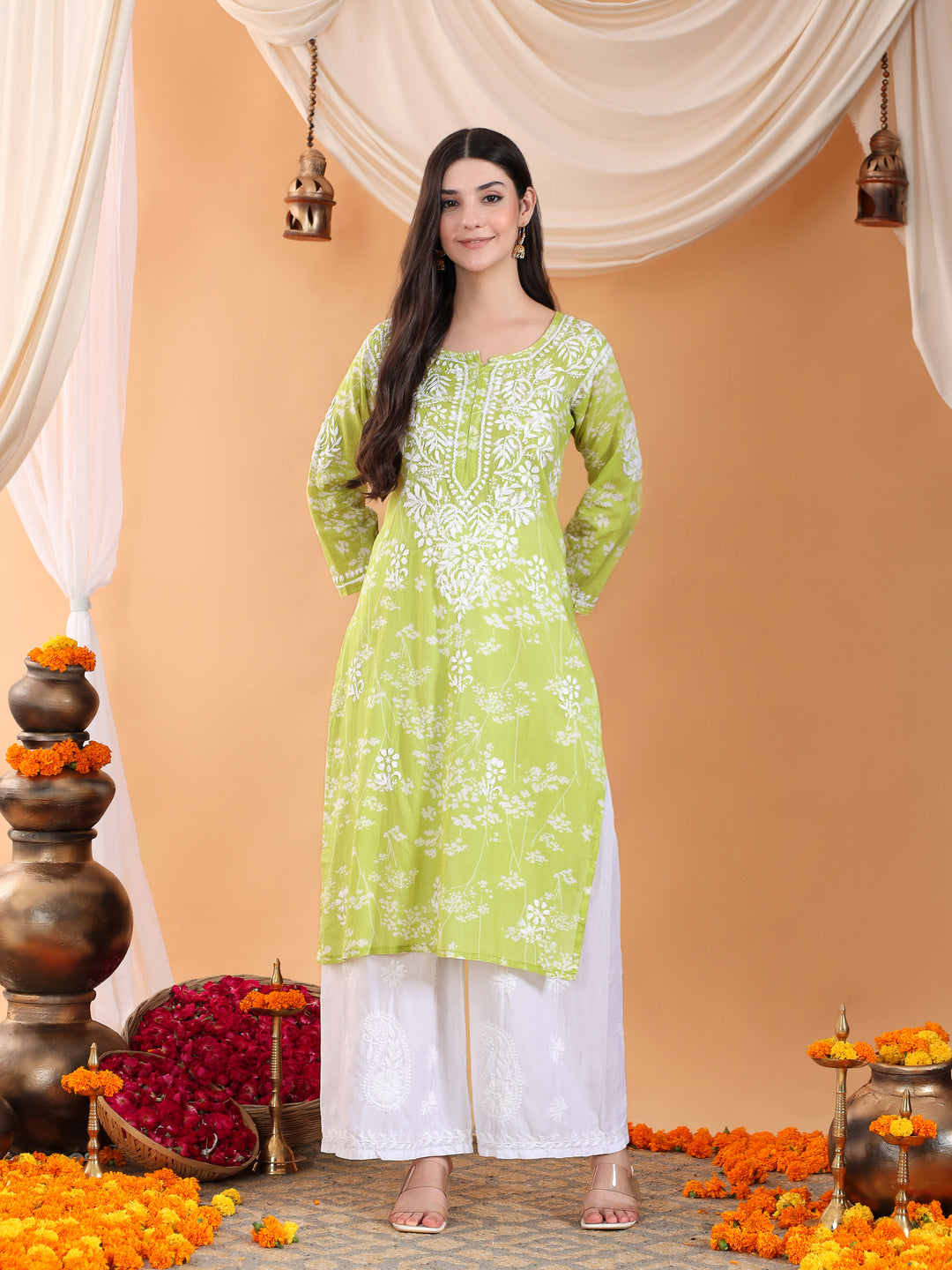 Zainab Chikankari Mulmul Straight Kurta