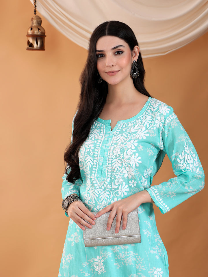 Zainab Chikankari Mulmul Straight Kurta