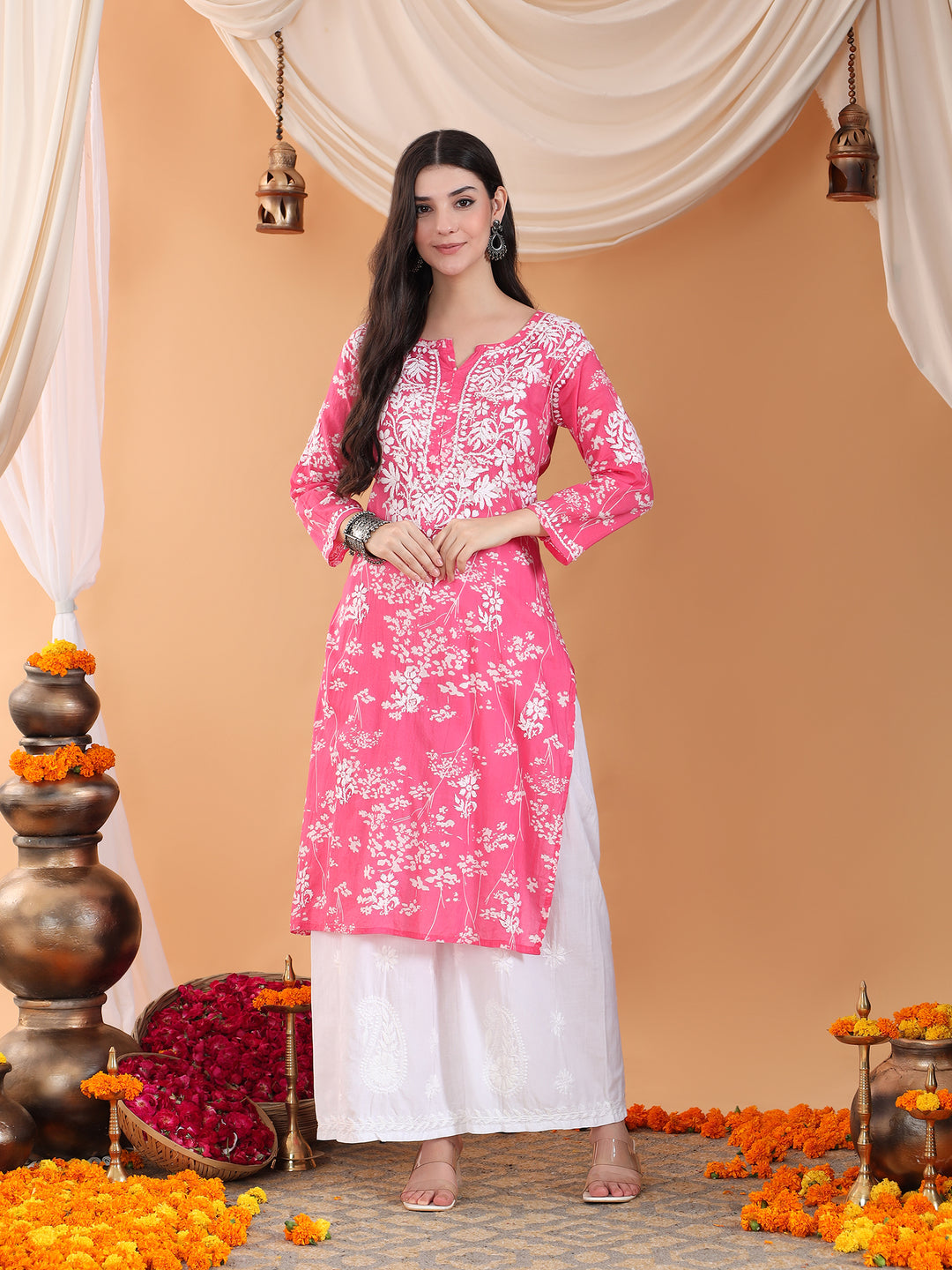 Zainab Chikankari Mulmul Straight Kurta