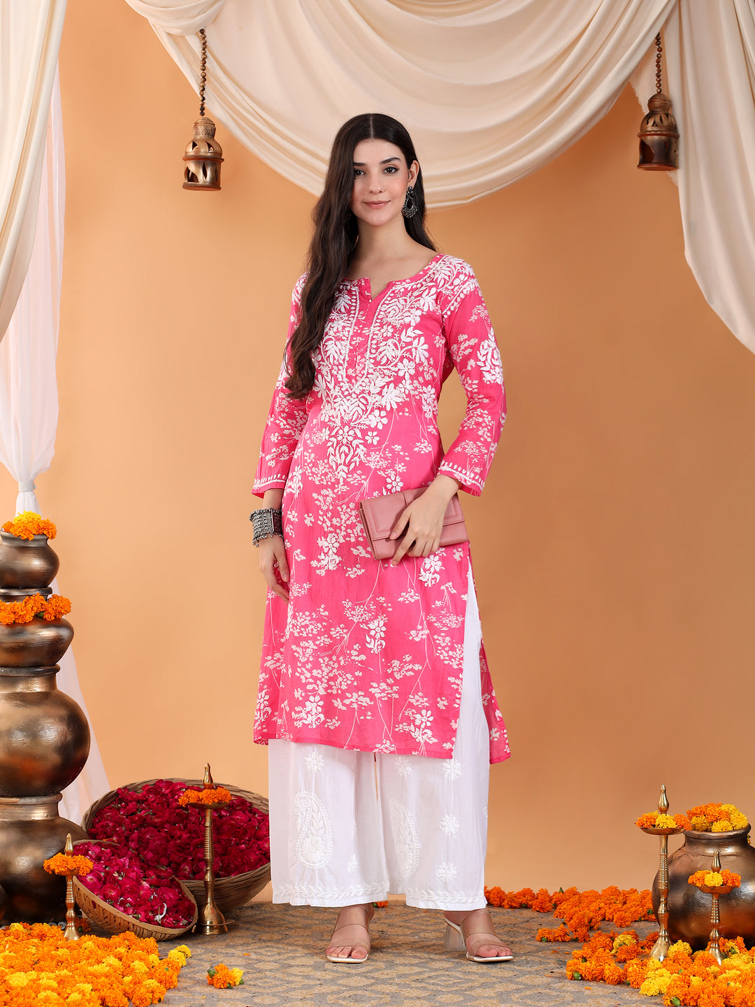 Zainab Chikankari Mulmul Straight Kurta